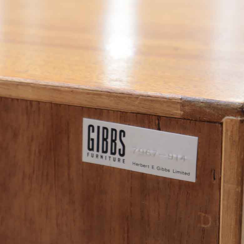 ガラスキャビネット ブックケース ヴィンテージ イギリス GIBBS