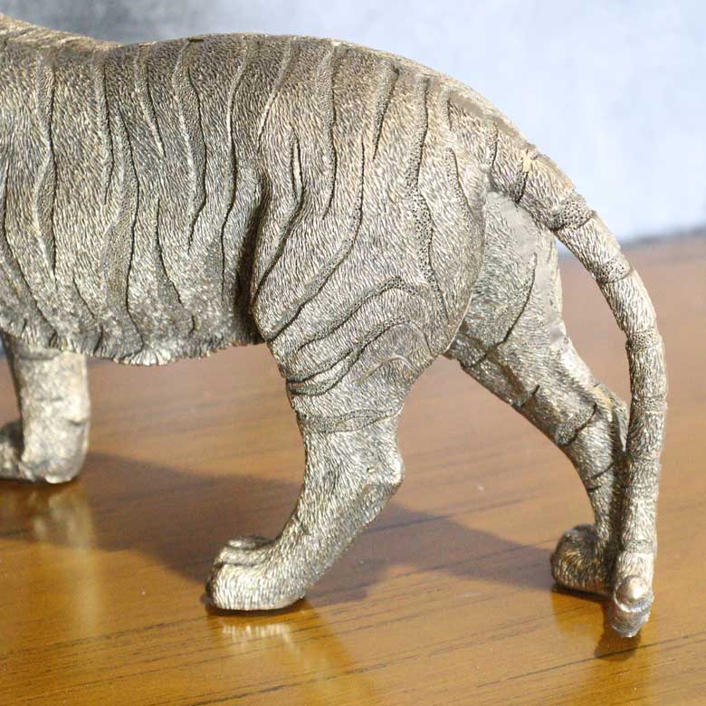 トラのオブジェ 置物 アンティーク オーナメント オブジェ ヴィンテージ