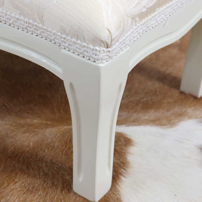 イタリア フットスツール ベージュ・アラベスク 補助椅子 玄関用 完成品