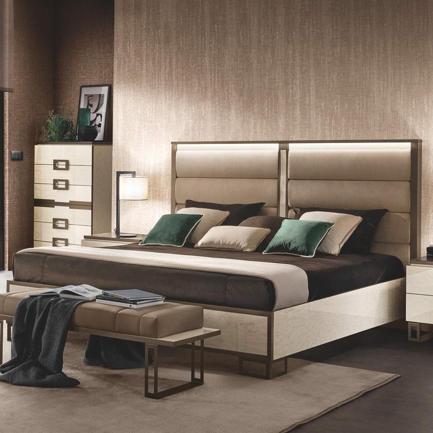 ベッドフレーム キングサイズ 布張り ADORA POESIA ポエジア 高級家具 イタリア製