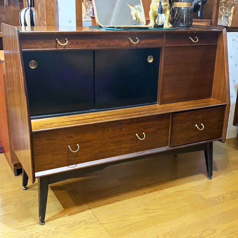 G-PLAN – 輸入家具のインテリア北欧