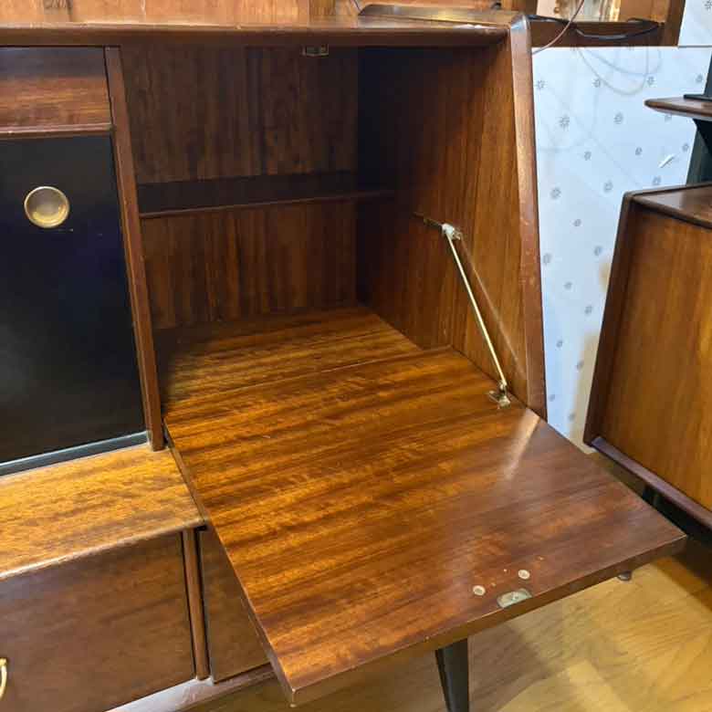 ショートサイドボード ヴィンテージ イギリス G-plan Tola&black librenza