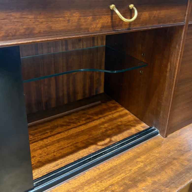 ショートサイドボード ヴィンテージ イギリス G-plan Tola&black librenza