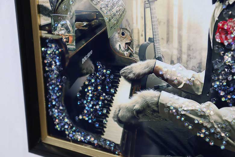 アートフレーム ワンツァルト 41㎝ クリスタルピクチャー ウォールデコ 犬/ピアノ