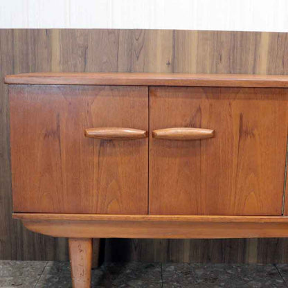 サイドボード ヴィンテージ イギリス JENTIQUE