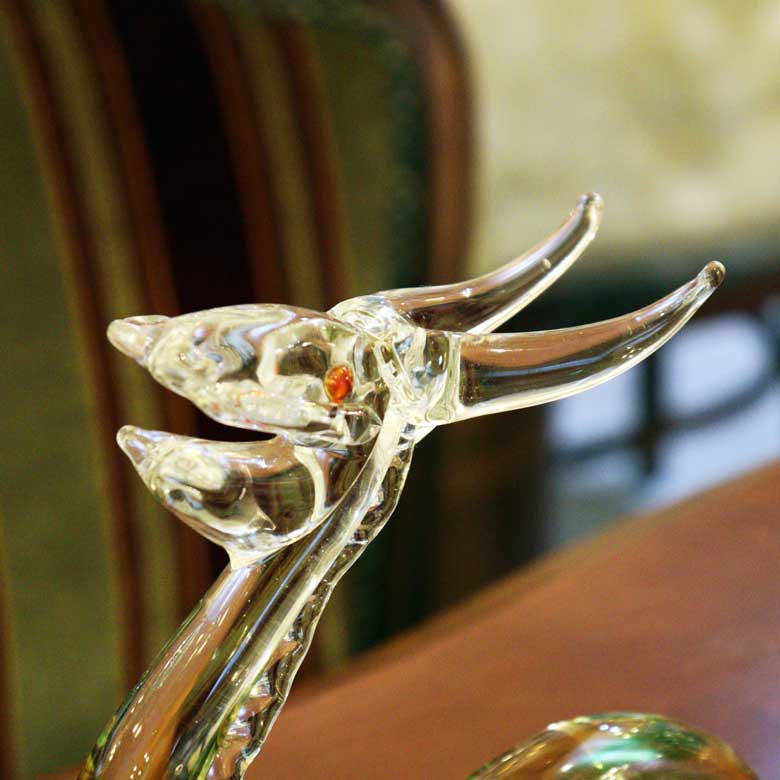 ガラスの置物 ドラゴン 龍 オーナメント ガラス雑貨 オブジェ 硝子彫刻