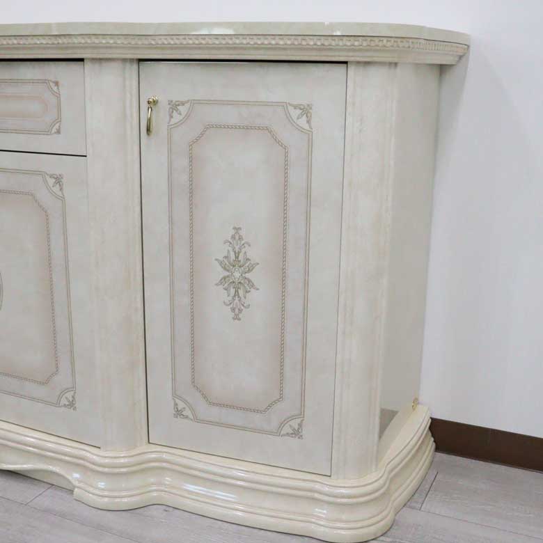 サルタレッリ アマルフィ 3ドアサイドボード アイボリー ローキャビネット