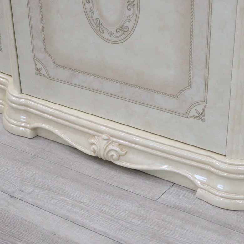 サルタレッリ アマルフィ 3ドアサイドボード アイボリー ローキャビネット