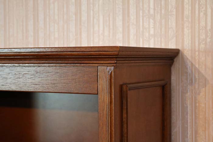 イタリア ブックケース 本棚 茶 象嵌 オープンキャビネット 丸脚