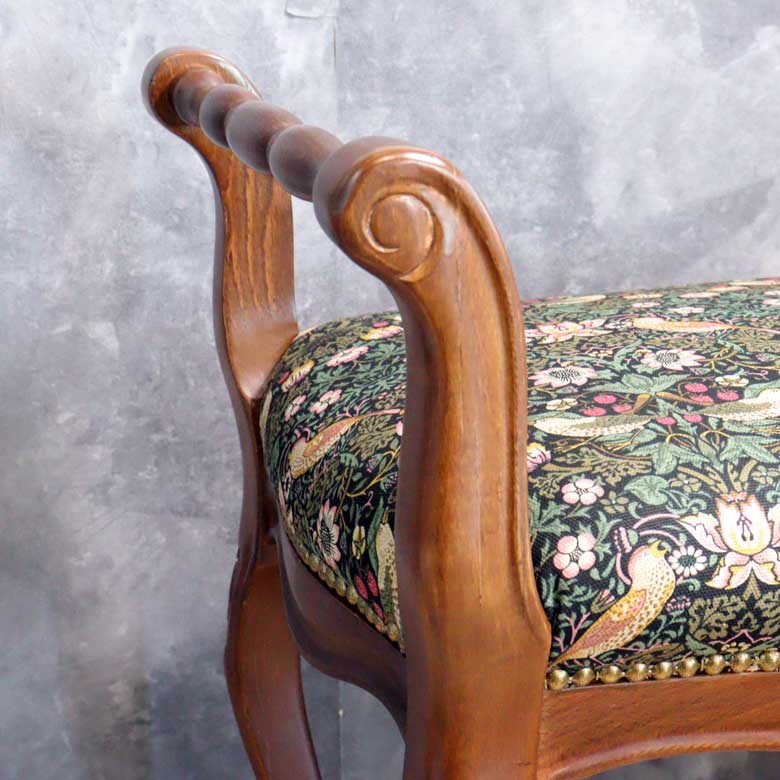 肘付きスツール いちご泥棒 グリーン 木製 ベンチ 猫脚 イタリア 完成品 ブラウン いちご泥棒 ベスト・オブ・モリス