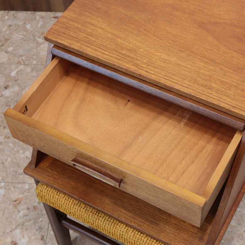 テレフォンベンチ Chippy Heath ヴィンテージ イギリス 電話台