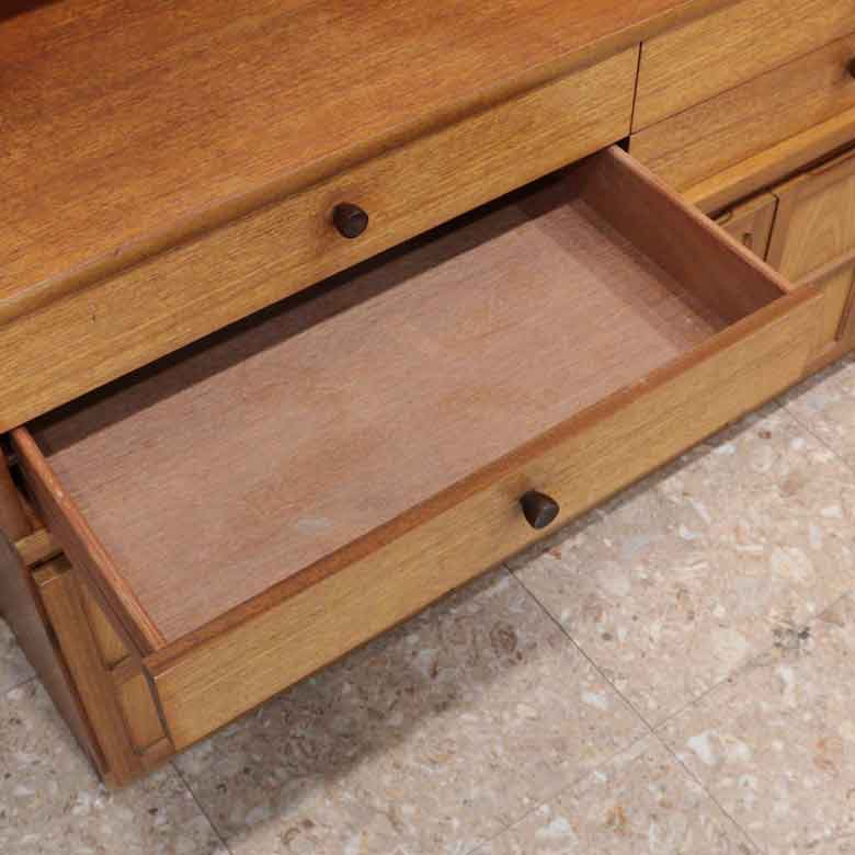 キャビネット ネイサン カップボード イギリス チーク 完成品 NATHAN Parker Knoll