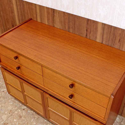 ローキャビネット ネイサン サイドボード イギリス チーク 完成品 NATHAN Parker Knoll
