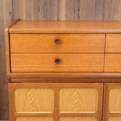 ローキャビネット ネイサン サイドボード イギリス チーク 完成品 NATHAN Parker Knoll