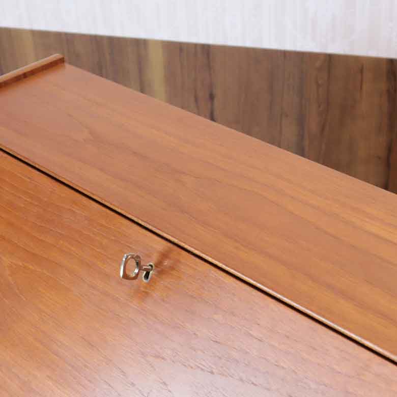 ビューロー ネイサン ライティング イギリス チーク 完成品 NATHAN Parker Knoll 扉タイプ