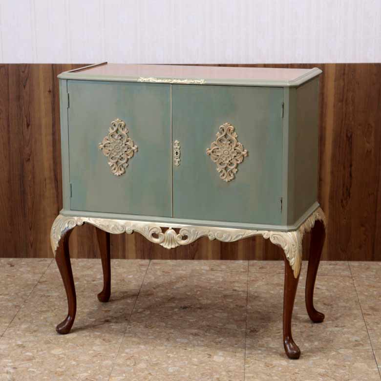 カクテルキャビネット ヴィンテージ イギリス サイドボード 猫脚