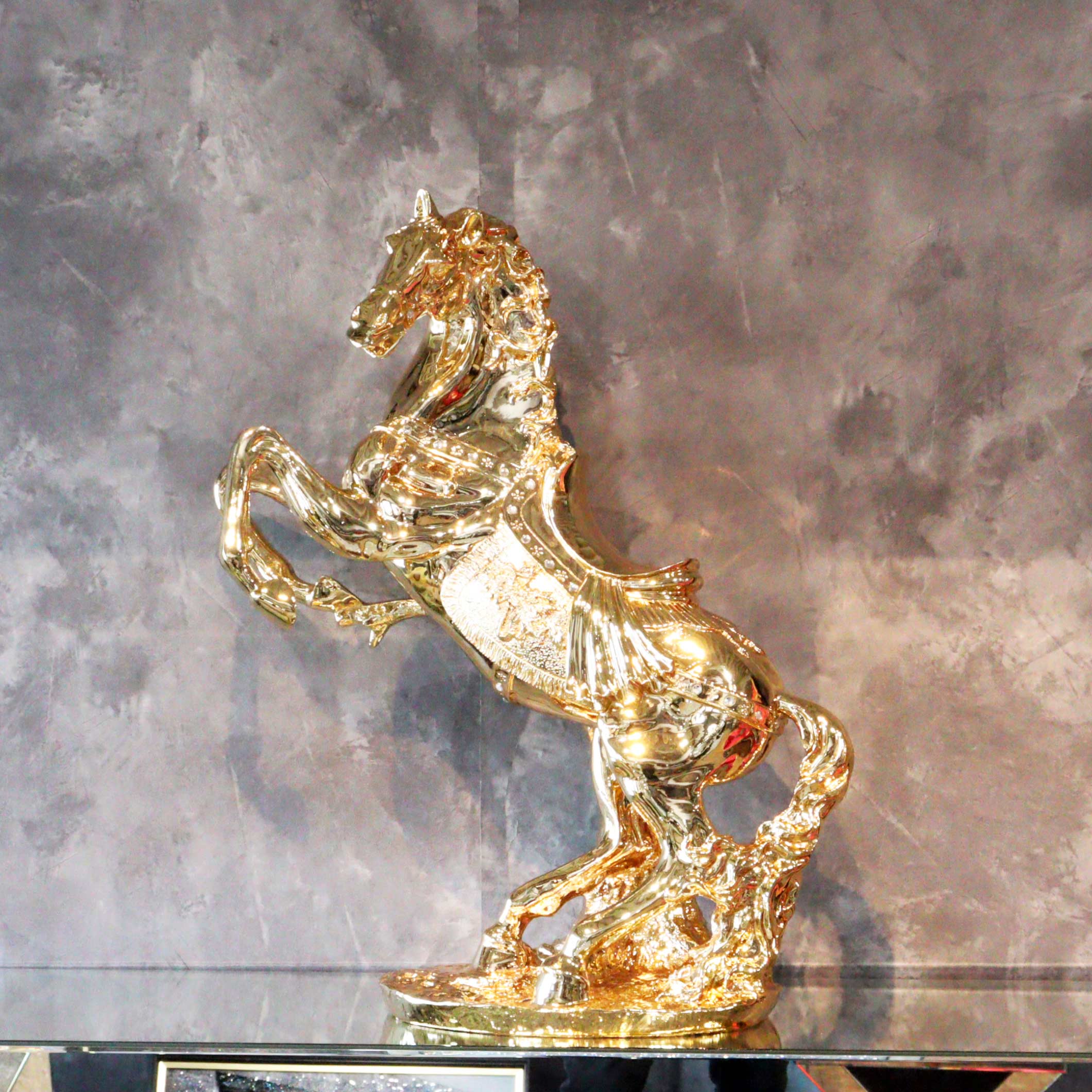 馬のオブジェ 置物 ゴールド 風水 金運 縁起物 馬のオブジェ 置物 ゴールド 風水 金運 縁起物 : インテリア北欧Yahoo