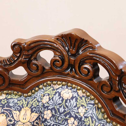 イタリア アーム付きダイニングチェア 木製 いちご泥棒 猫脚