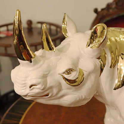 イタリア サイ AHURA 陶器 置物 オブジェ 風水 縁起物 リノ ライナセロス アイボリーゴールド