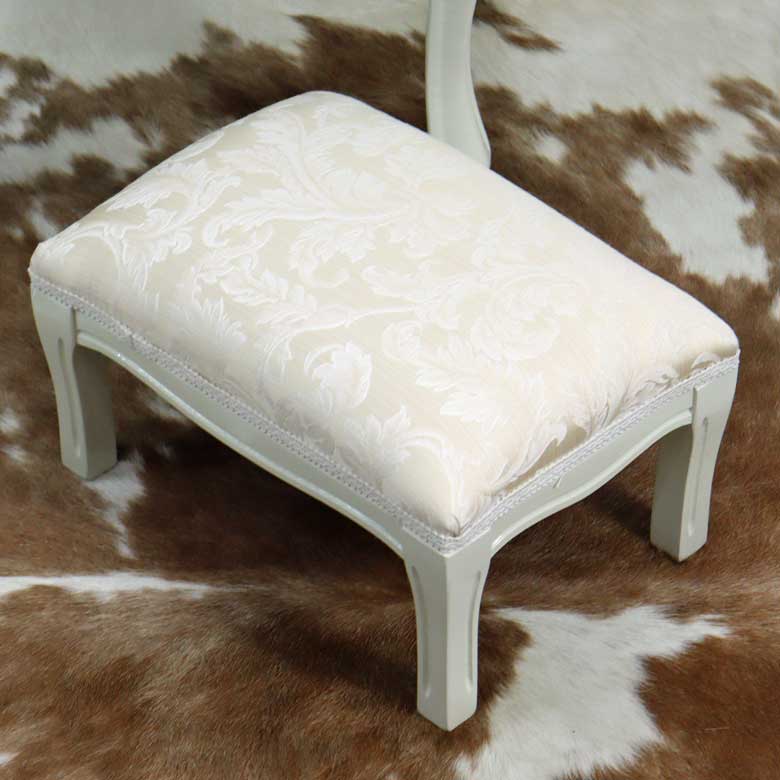 イタリア フットスツール ベージュ・アラベスク  補助椅子 玄関用 完成品