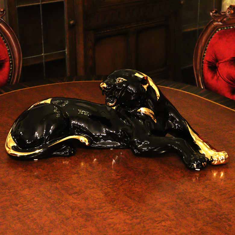 AHURA – 輸入家具のインテリア北欧