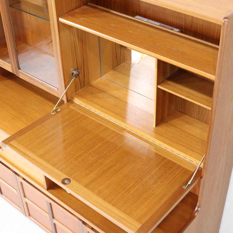 キャビネット ネイサン カップボード イギリス チーク 完成品 NATHAN Parker Knoll ミッドセンチュリー 北欧 ヴィンテージ