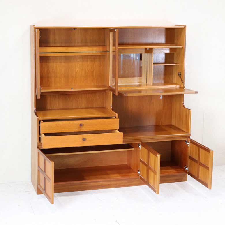 キャビネット ネイサン カップボード イギリス チーク 完成品 NATHAN Parker Knoll ミッドセンチュリー 北欧 ヴィンテージ