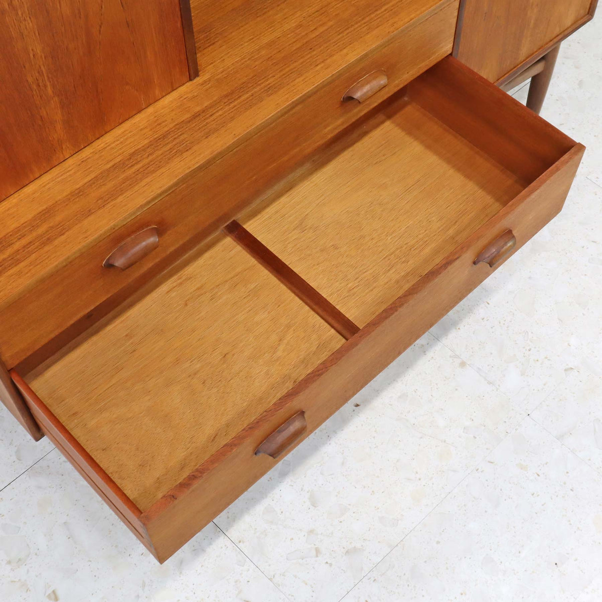 ハイキャビネット ジープラン ブラジリア G-PLAN Brasilia ゴールドスタンプ サイドボード ヴィンテージ イギリス ミッドセンチュリー