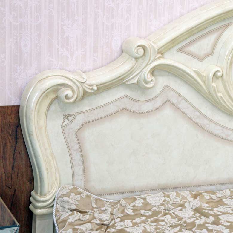 アマルフィ イタリア製クイーンベッドフレーム（アイボリー