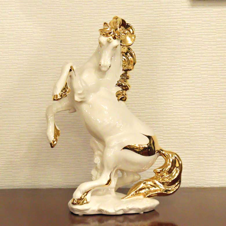 イタリア ユニコーン AHURA 陶器 置物 オブジェ 風水 縁起物 馬 アイボリーゴールド