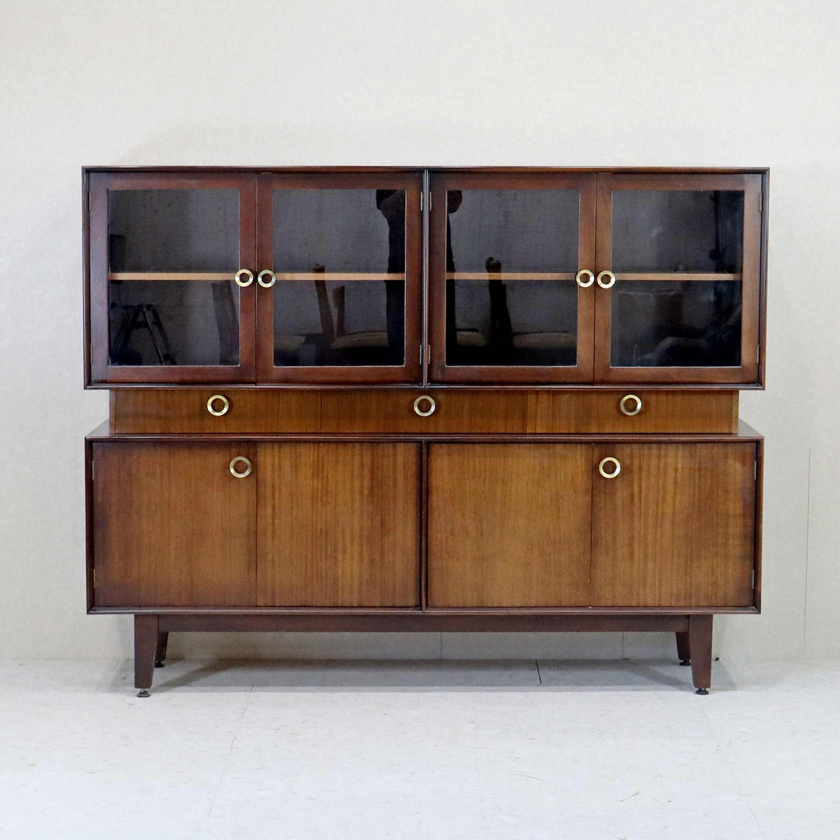 ガラスキャビネット / サイドボード 飾り棚 カップボード 真鍮調ハンドル ミッドセンチュリー 1960s 1970s イギリス