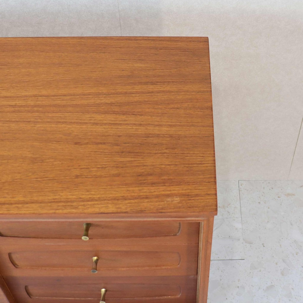 サイドボード White＆Newton ヴィンテージ イギリス キャビネットドロップダウン扉