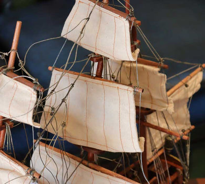 帆船 HMSエンデバー イギリス クック船長 モデルシップ