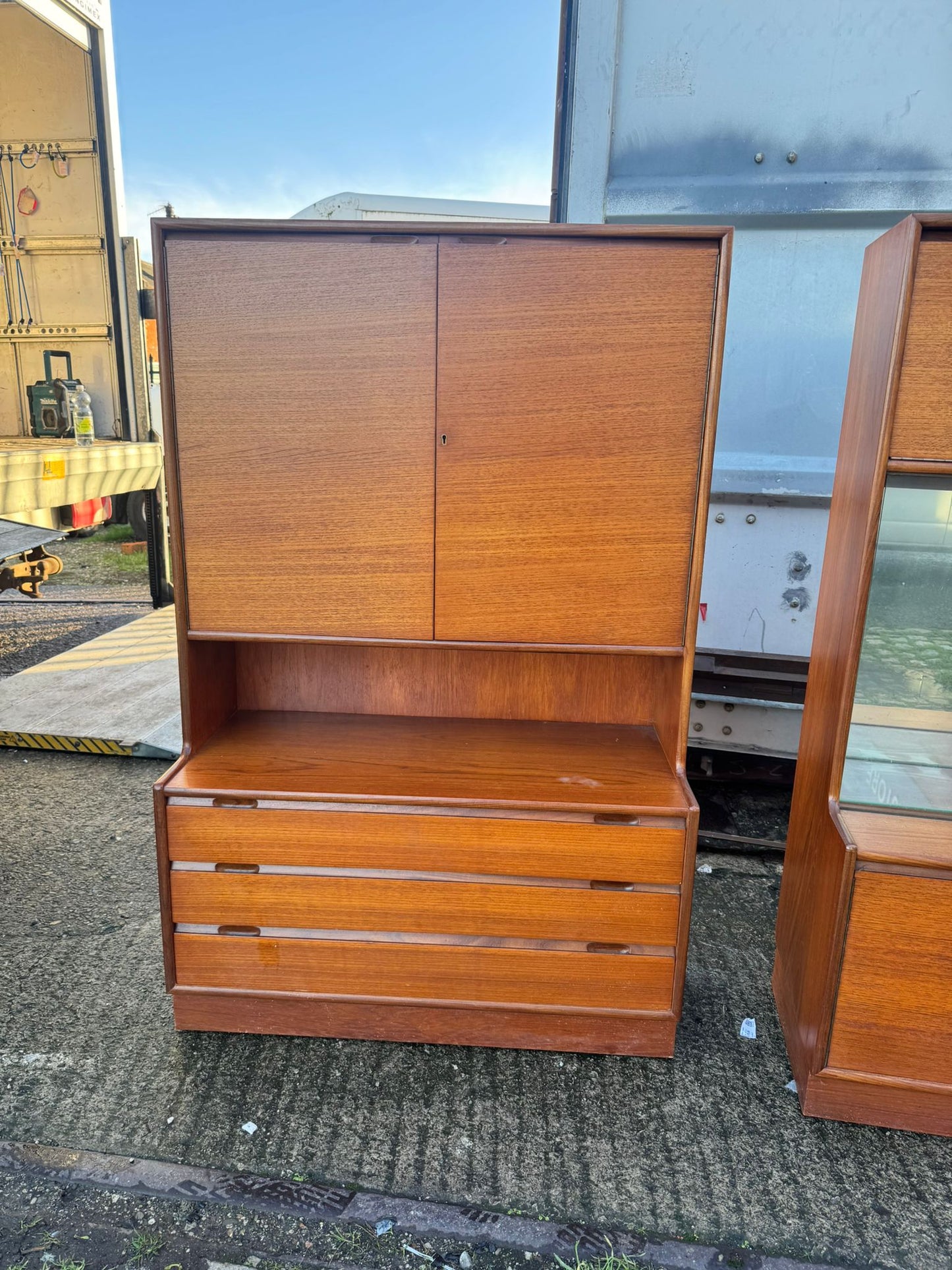 ＜入荷前先行予約＞ キャビネット ターニッジ Turnidge ショーケース ミッドセンチュリー