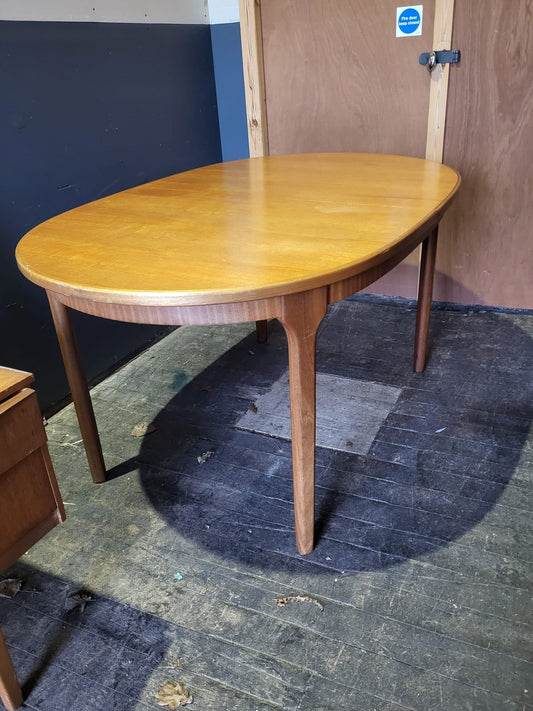 ＜入荷前先行予約＞ ダイニングテーブル マッキントッシュ Mcintosh 伸長式 ミッドセンチュリー