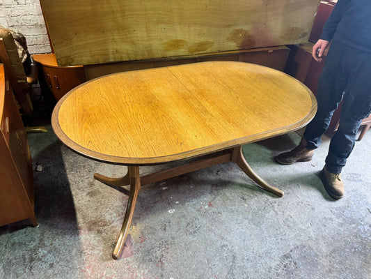 ＜入荷前先行予約＞ ダイニングテーブル メレデュー Meredew 伸長式 ミッドセンチュリー