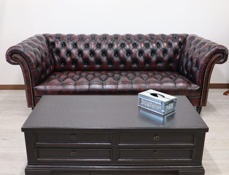 総革張りソファー チェスターフィールド 3人掛け レッド 三人