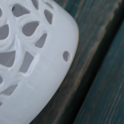 傘立て アンブレラスタンド 陶器製 透かし彫りアート ホワイト 白 モダン アート かさ立て エントランス 玄関