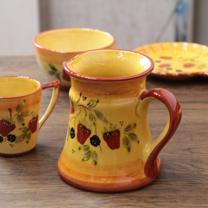 ポルトガル製 ピッチャージャグ デキャンタ ポット ストロベリー 陶器 ベリー柄