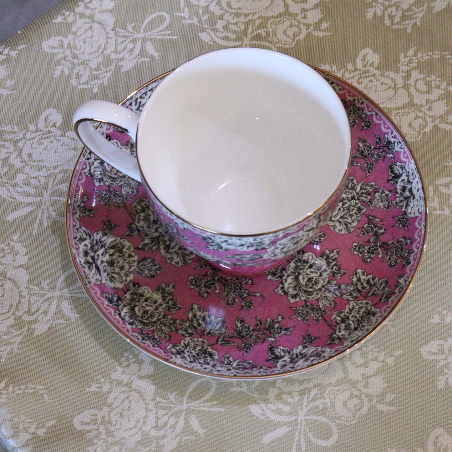 カップ&ソーサー ロイヤルアーデン 陶器 ピンク