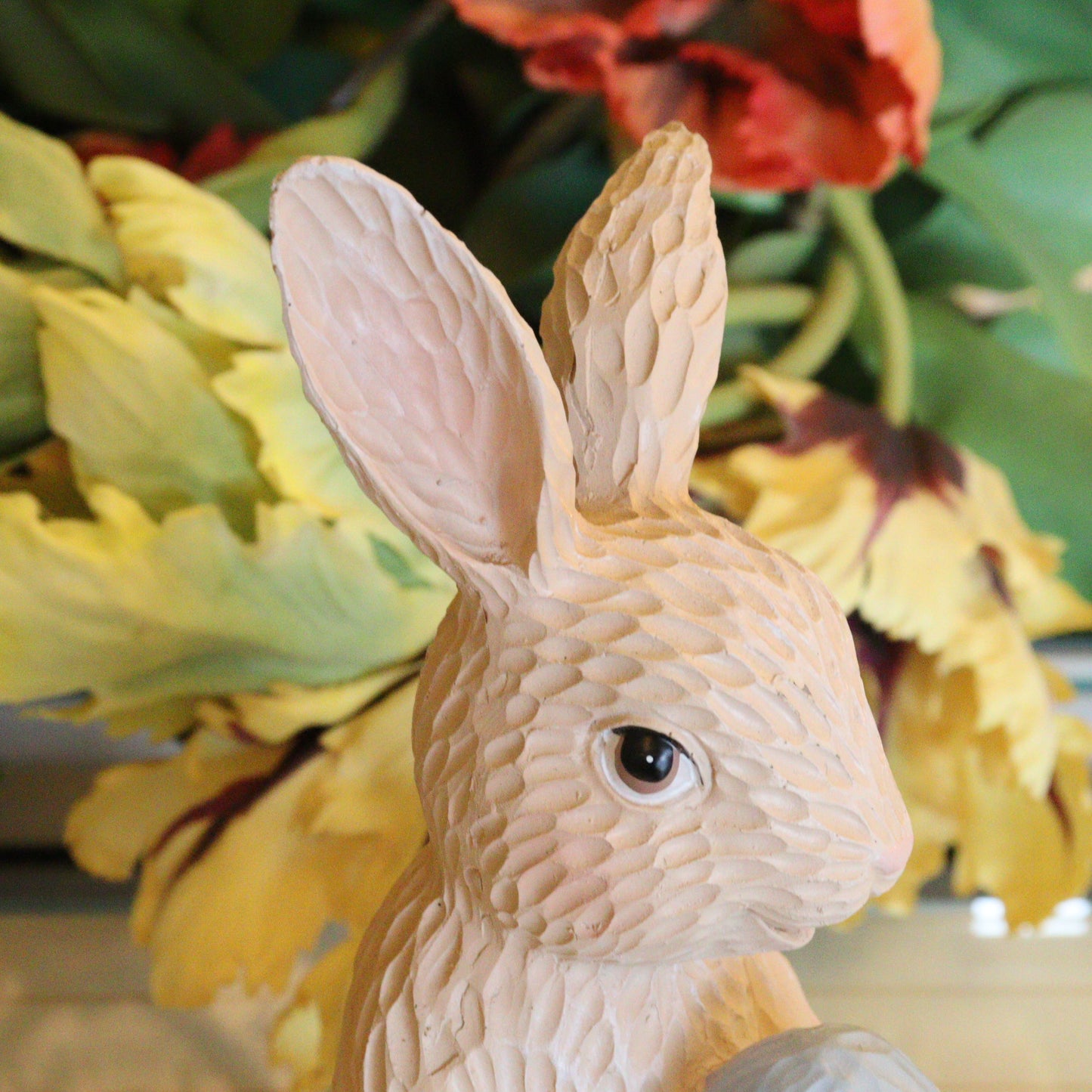 ウサギ ガーデンオブジェ 卵 置物