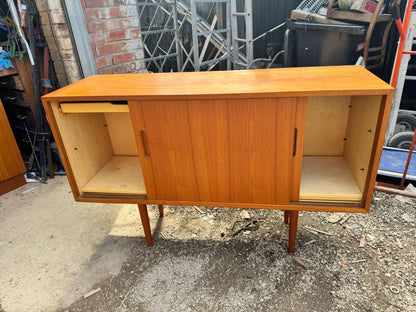 サイドボード デンマーク ヴィンテージ デニッシュ キャビネット