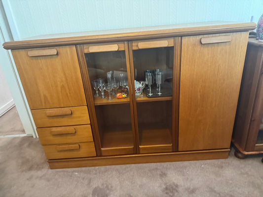 ディスプレイキャビネット White&Newton イギリス 木製 ヴィンテージ ホワイトニュートン