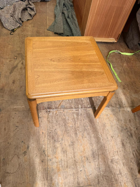 サイドテーブル NATHAN ヴィンテージ イギリス ランプテーブル ネイサン