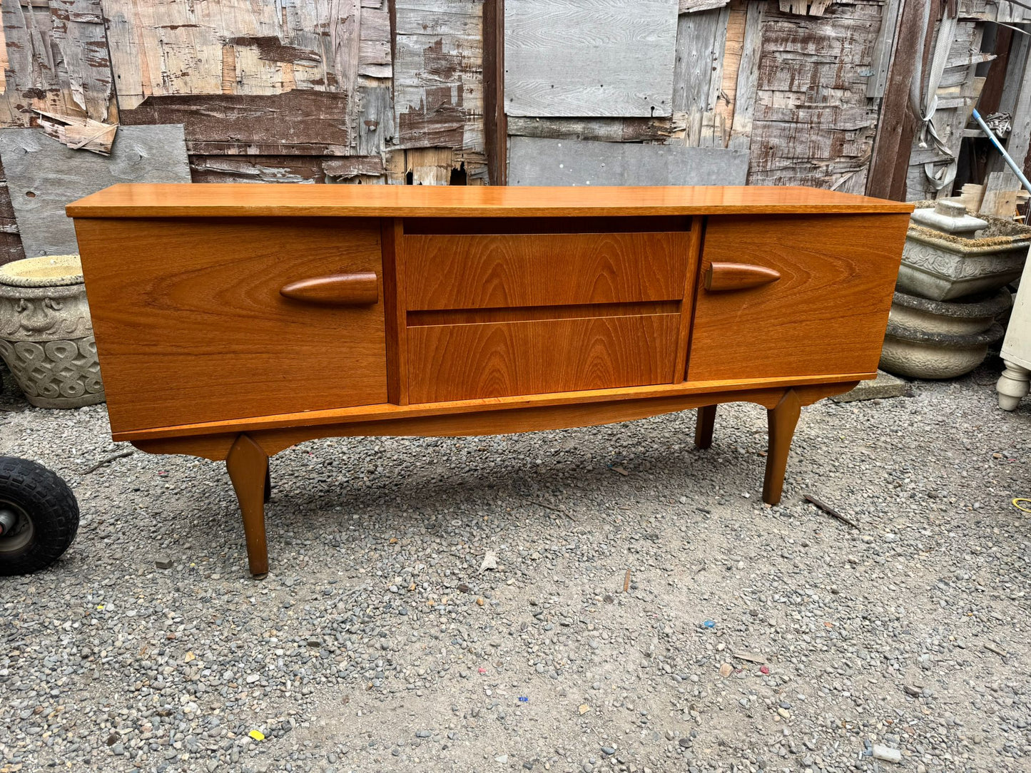 サイドボード Jentique ヴィンテージ イギリス キャビネット ジェンティーク