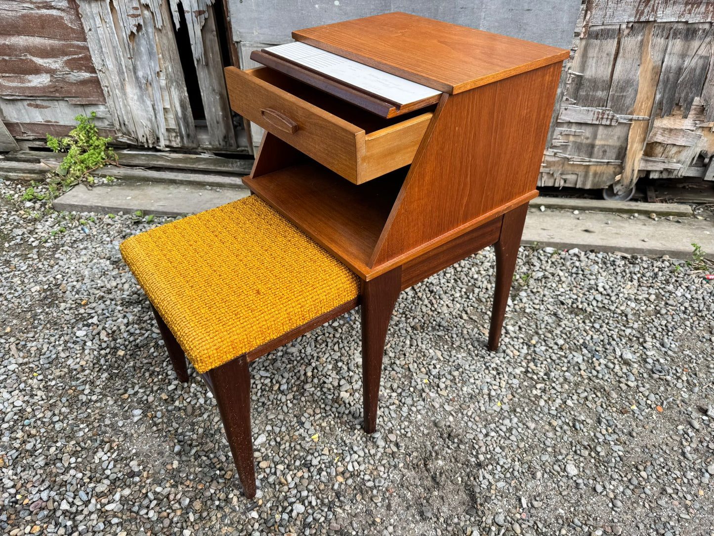 テレフォンベンチ Chippy Heath ヴィンテージ イギリス 電話台