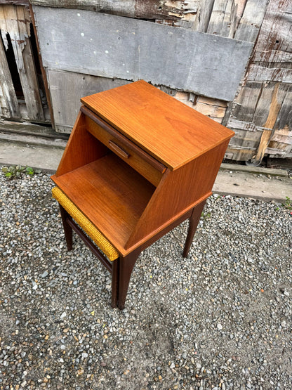 テレフォンベンチ Chippy Heath ヴィンテージ イギリス 電話台