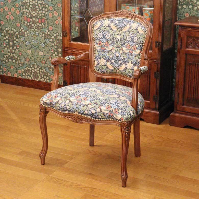 イタリア 一人がけ ソファ 木製 いちご泥棒