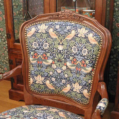 イタリア 一人がけ ソファ 木製 いちご泥棒