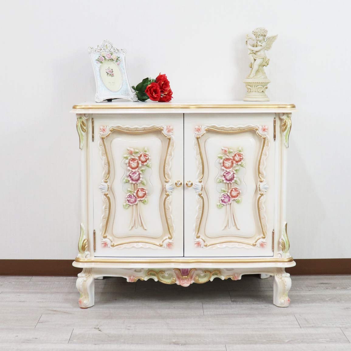 ロココ サイドボード 84cm リビングボード キャビネット 完成品 クラック仕上げ 白家具